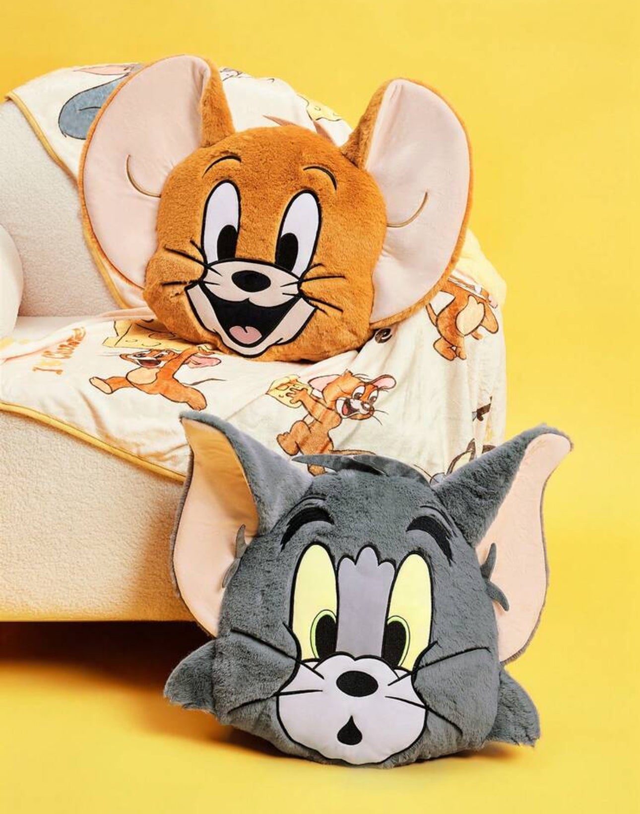 JERRY 1pc Cartoon Mouse Jerry Face Plush Pillow.