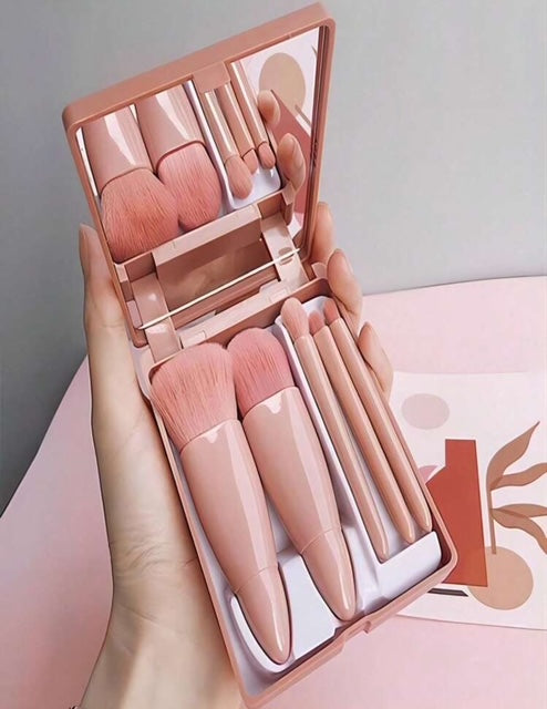 5 Pcs Portable Makeup Brushes Set with Mirror !