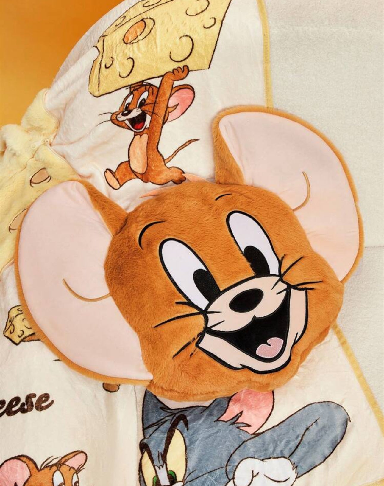 JERRY 1pc Cartoon Mouse Jerry Face Plush Pillow.