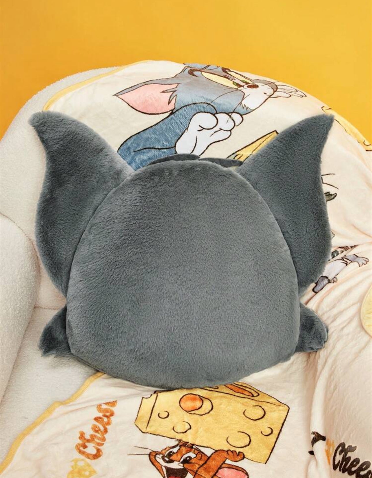 TOM 1pc Cartoon Cat Face Plush Pillow.